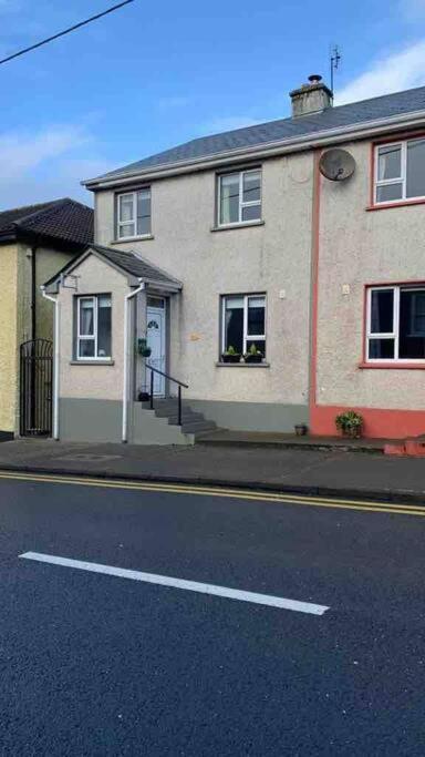 Bumblebee Cottage Donegal Town Exterior photo